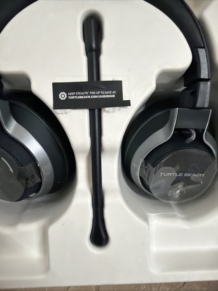 Turtle Beach Stealth Pro Wireless Gaming Headset, PlayStation, PC