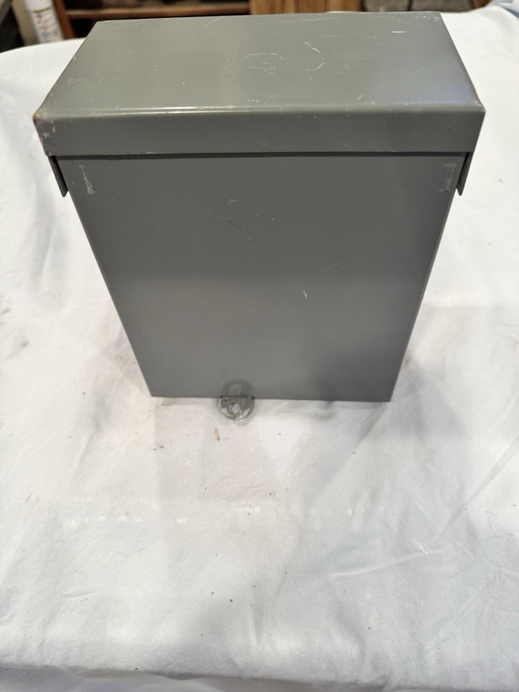 Westinghouse 30 Amp Disconnect With Fuses