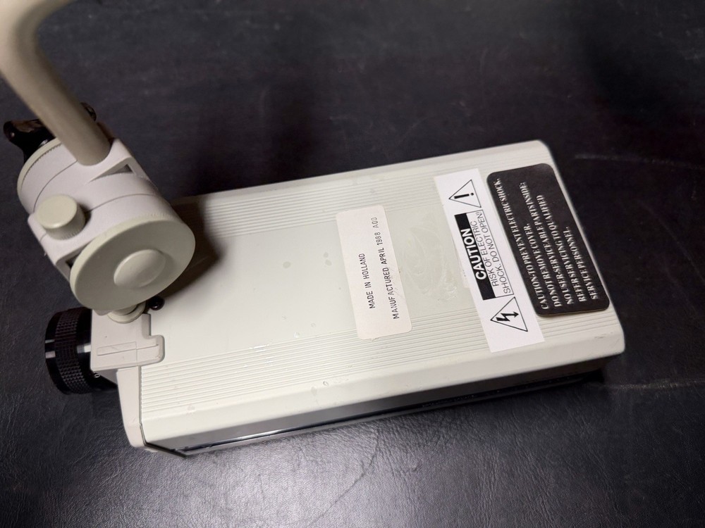 Magnavox MC3511 Observation Security Camera & Mount