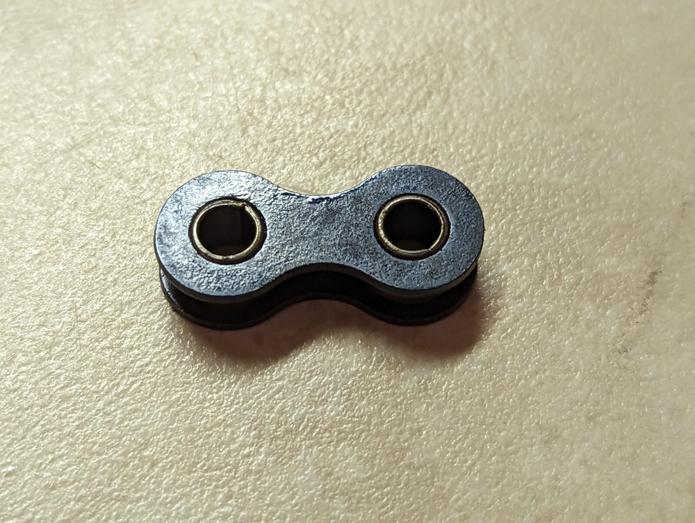 New #43 Chain Roller Link