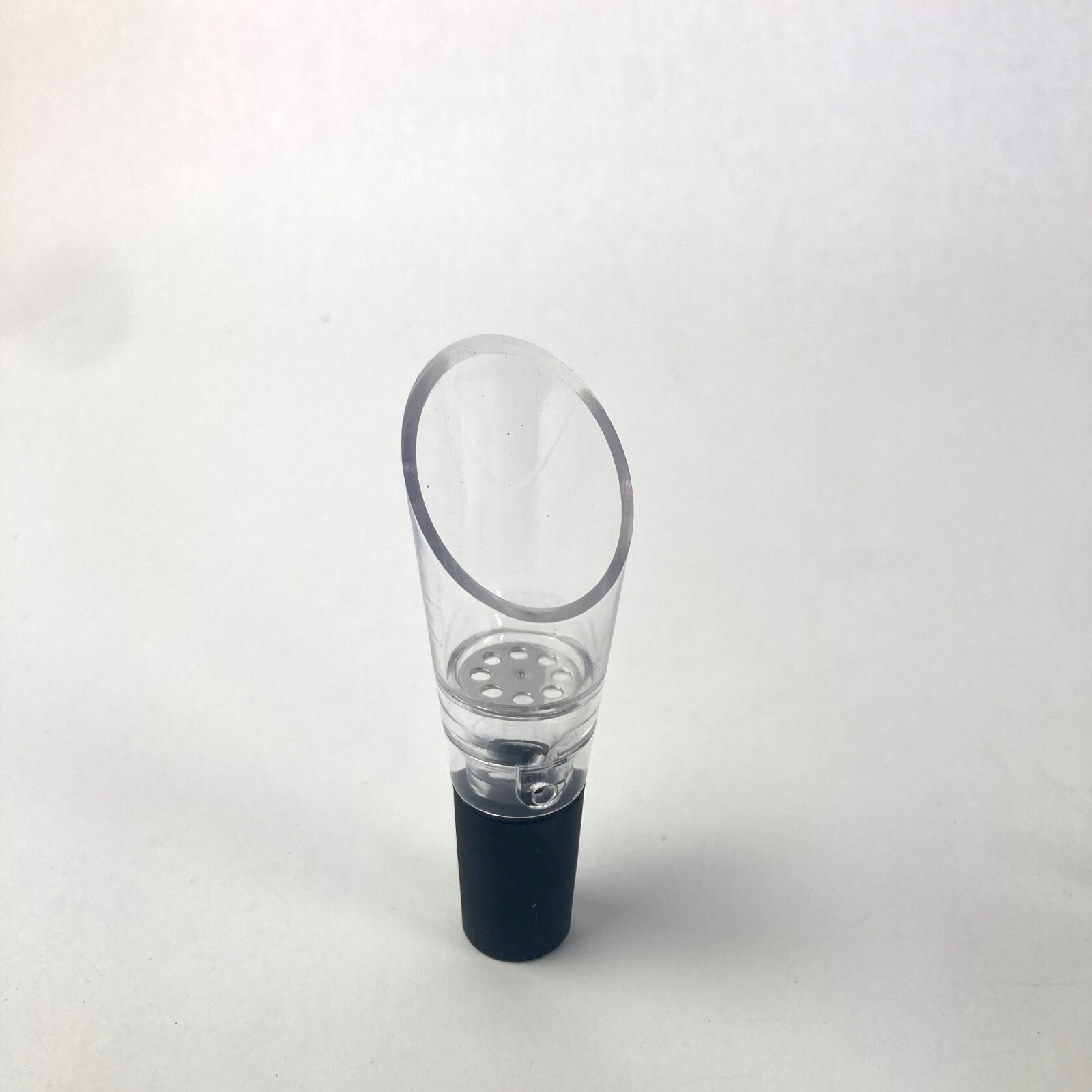 TenTen Labs Wine Aerator Pourer (2-Pack) Instantly Improve Wine Taste No Spills