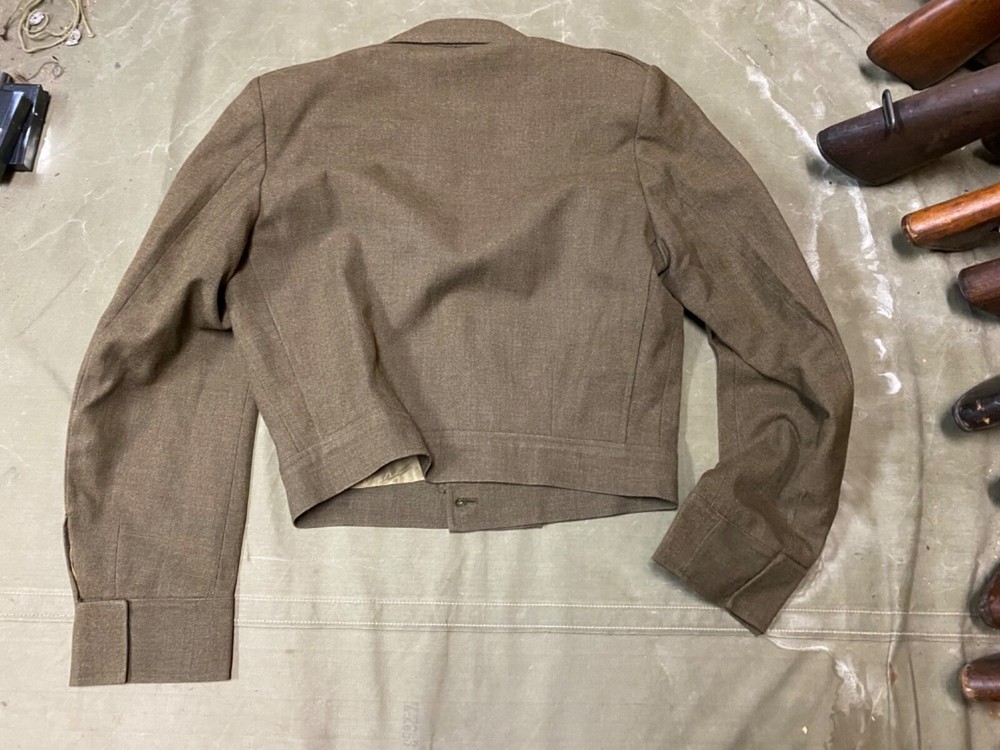 ORIGINAL WWII US ARMY OFFICER MAJOR M1944 CLASS A IKE JACKET- XSMALL 36R