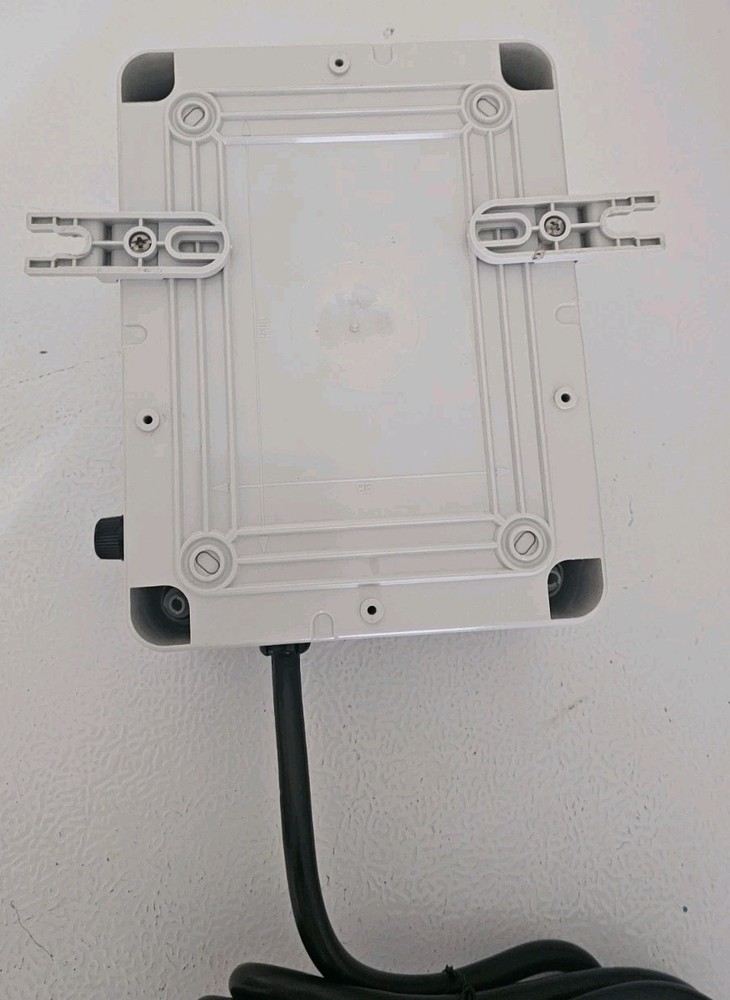 C.A.P HUM-1 Humidity Controller - 2 AC Outlets - Open Box - NICE - NEW!