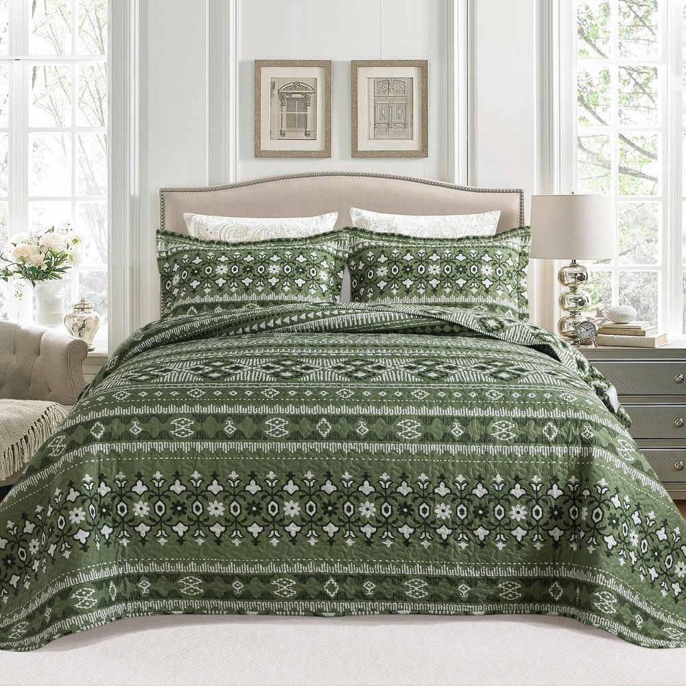 Quilts Queen Size Reversible Lightweight Bedspread with Boho Geometry Printed...
