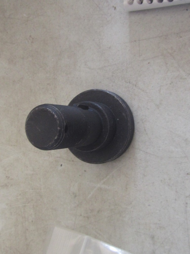 BRADCO BRUSH CUTTER BLADE BOLT 17389