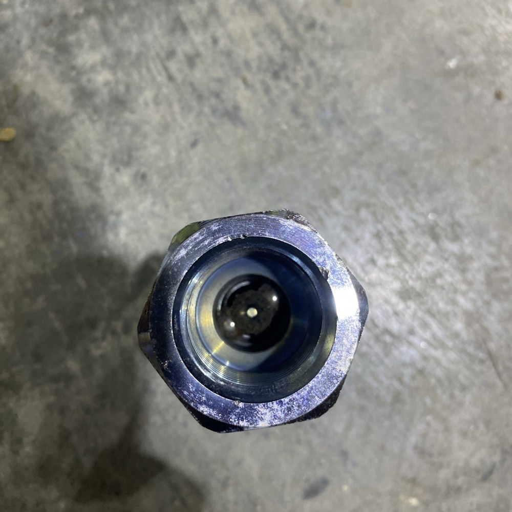 4HTOF6 - DIXON VALVE 5000 PSI QUICK-CONNECT COUPLER