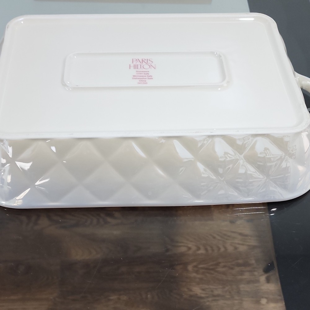 Paris Hilton Stoneware White Rectangular Baking Dish Oven Microwave Safe