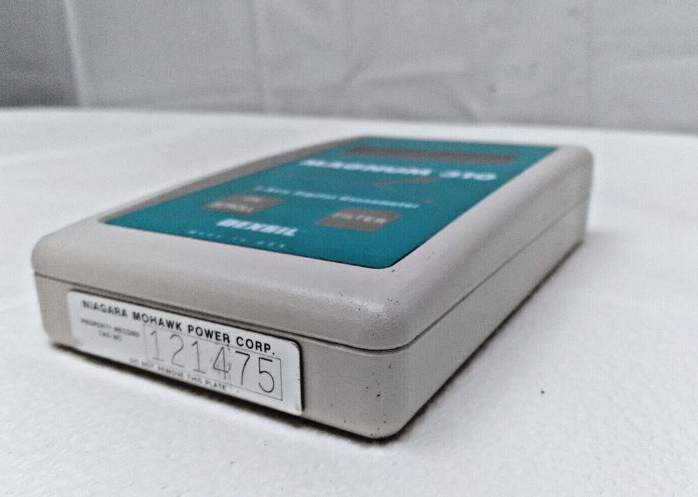 Dexsil Magnum 310 3- Axis Digital Gaussmeter with Case