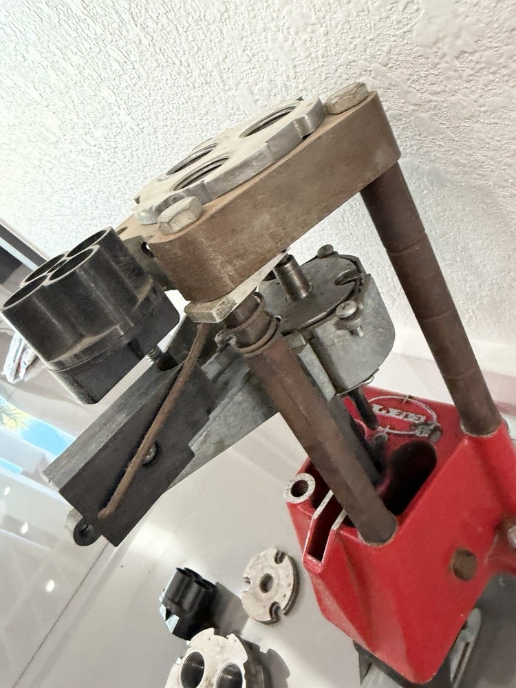 Lee Pro 1000 Press a