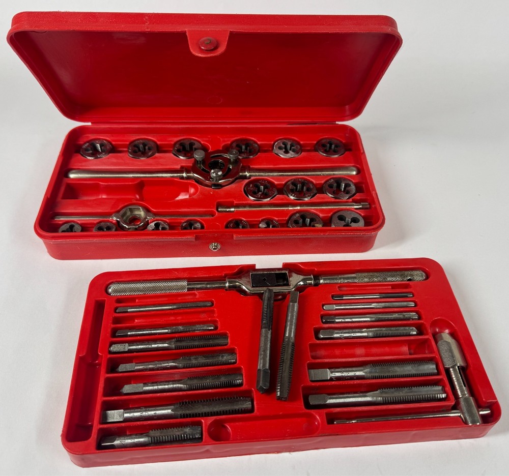 MAC Tools METRIC #8017TS 8017TS Tap & Die Threading SET Incomplete Cleaned