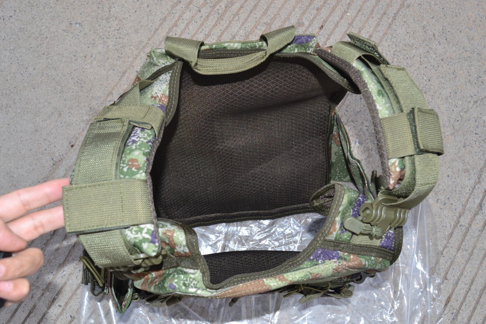 China Military PLA Type 21 "starry sky" Chest Rig Plate Carrier Tactical Vest