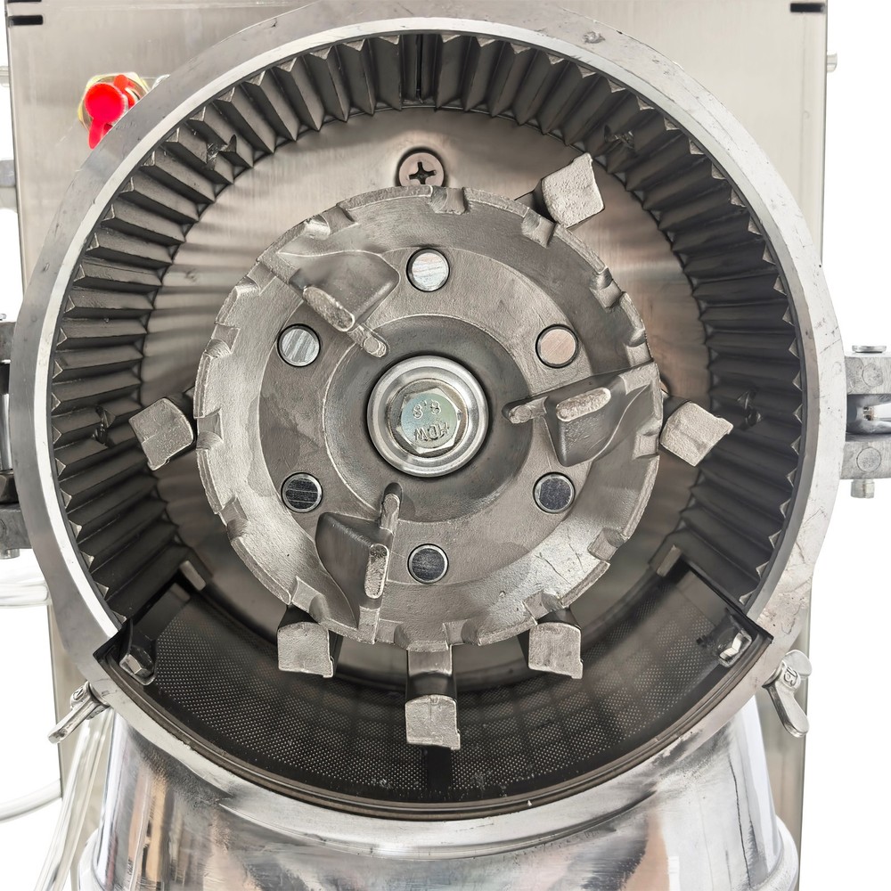 Horizontal Continuous Feeding Mill Crusher 220V Pulverizer Grinder Machine