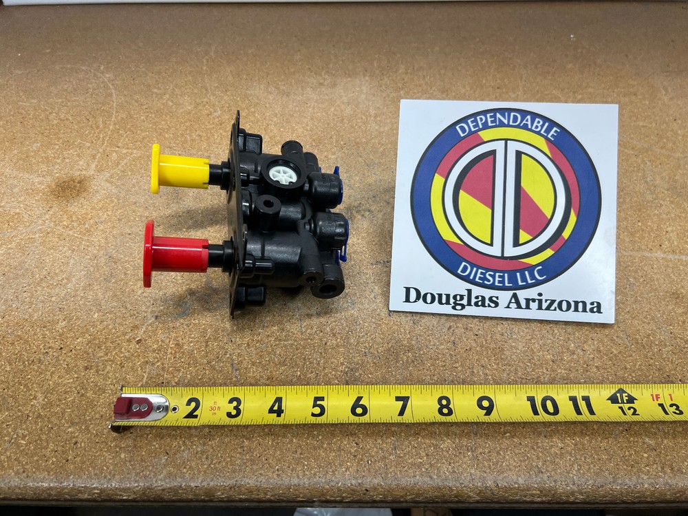 MV-3 Dash Control Valve. # S-16988 Ref. # Bendix 800516, 065157, 1665095C91