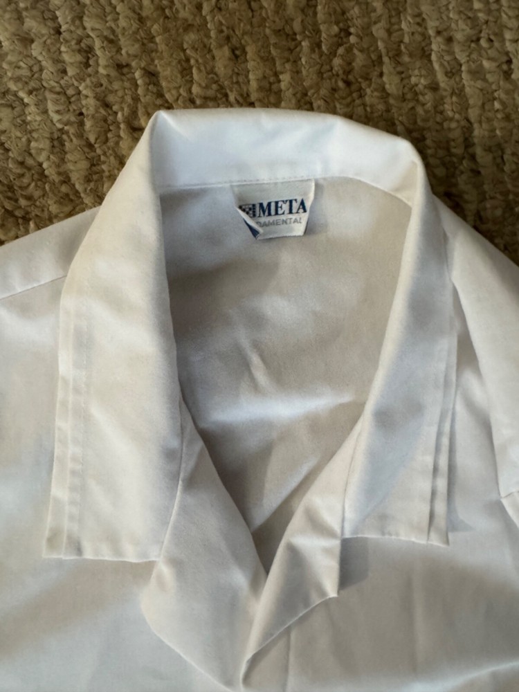 🥼 META Fundamentals White Lab Coat – Size XL – 3-Button