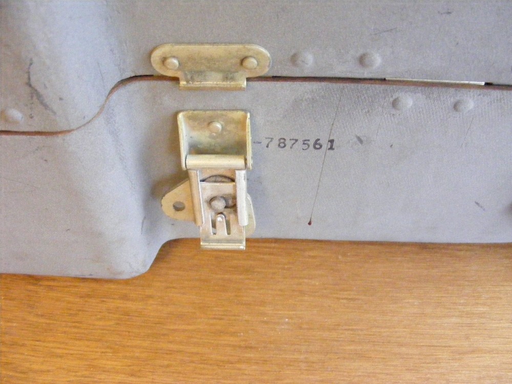 NASA Apollo FLIGHT Astronaut Storage Locker LAUNCH/OFFLOAD PRESSURE CONTROL UNIT