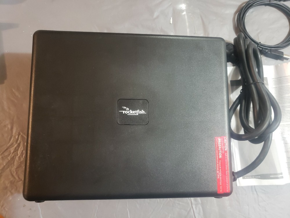Rocketfish-Battery Backup And Power Management System. RF-825VA.