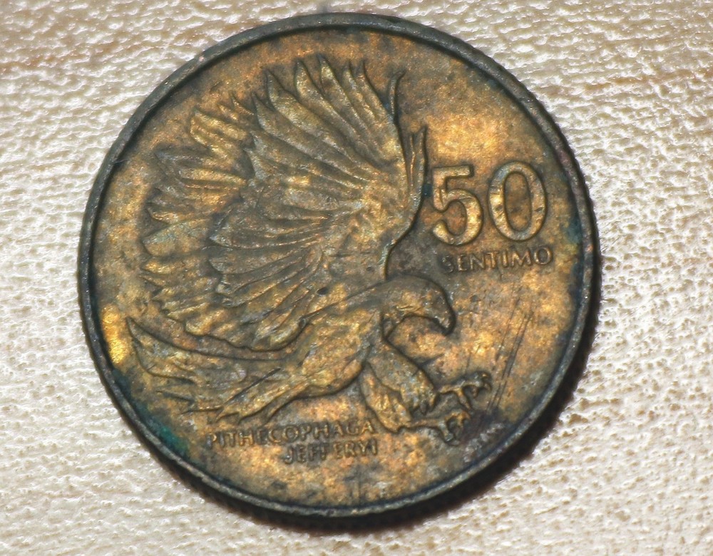 1992 Philippines 50 Sentimos Monkey-eating Eagle