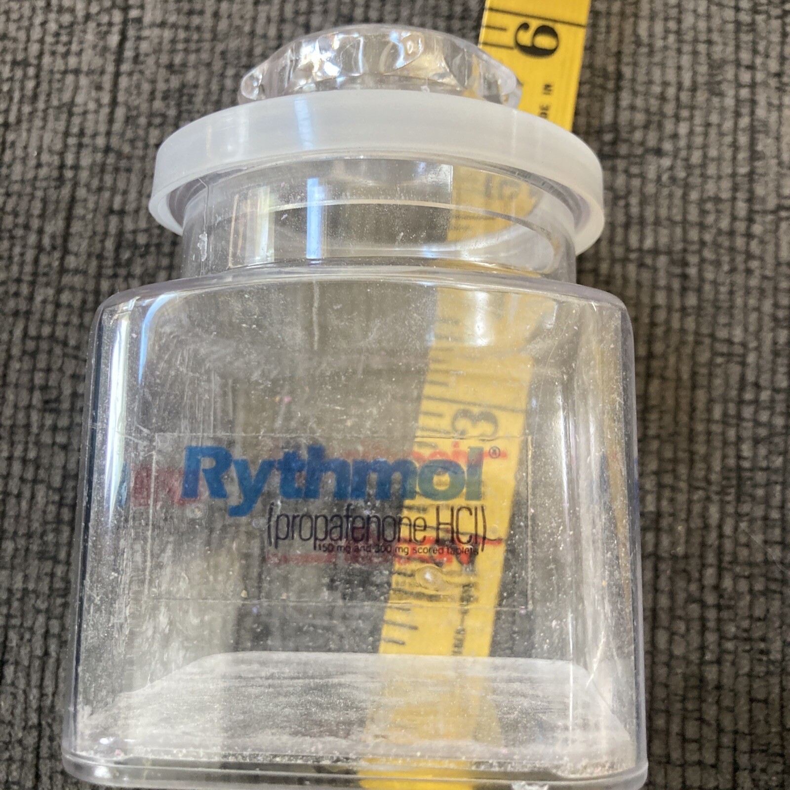 RARE '80s Vintage VICODIN Rythmal Zostrix Isoptin Plastic Jar Drug Promo 4 Inche