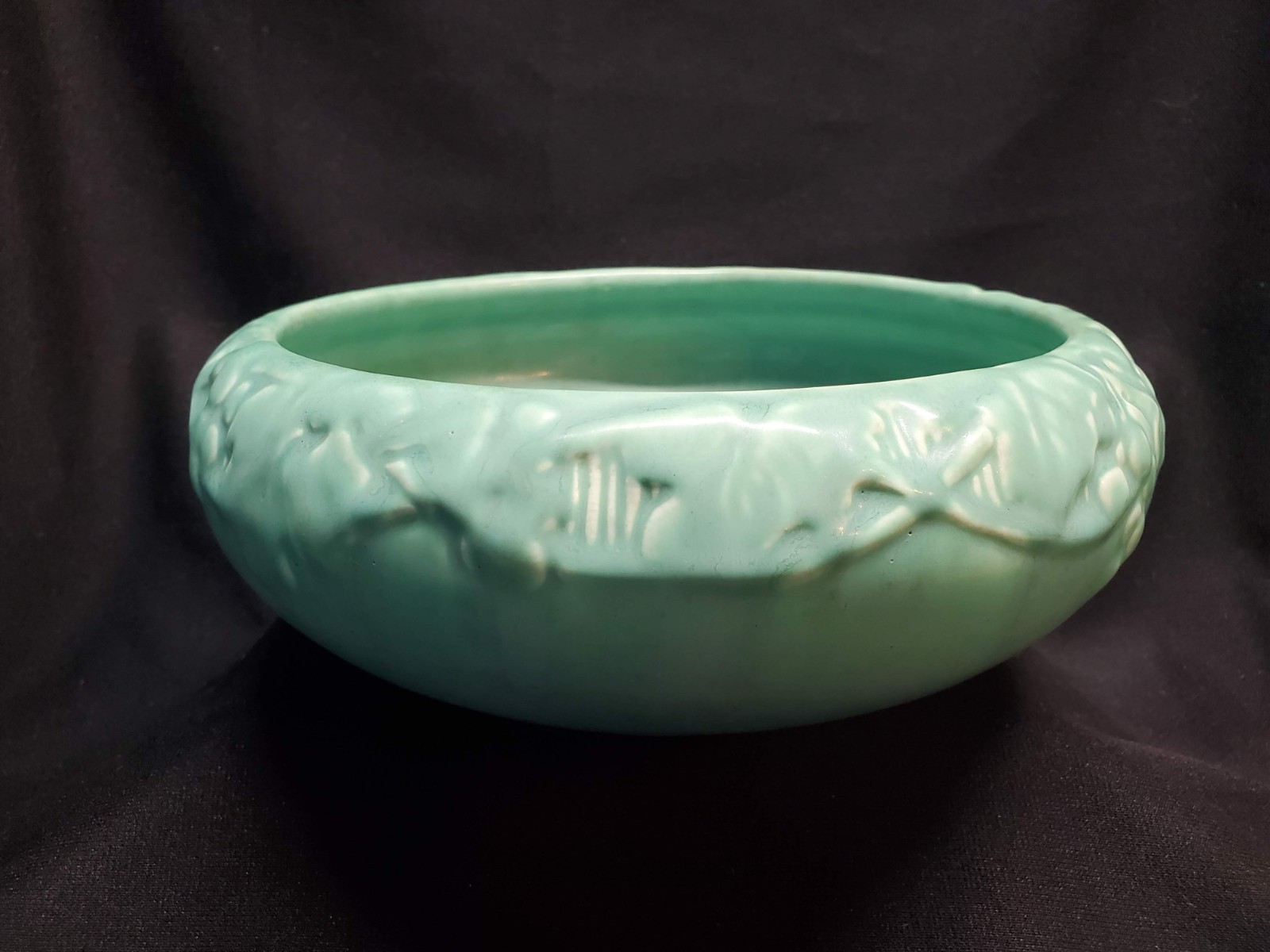 1921 Rookwood Pottery Large 9" Matte Mint Green Bowl Grape Vine