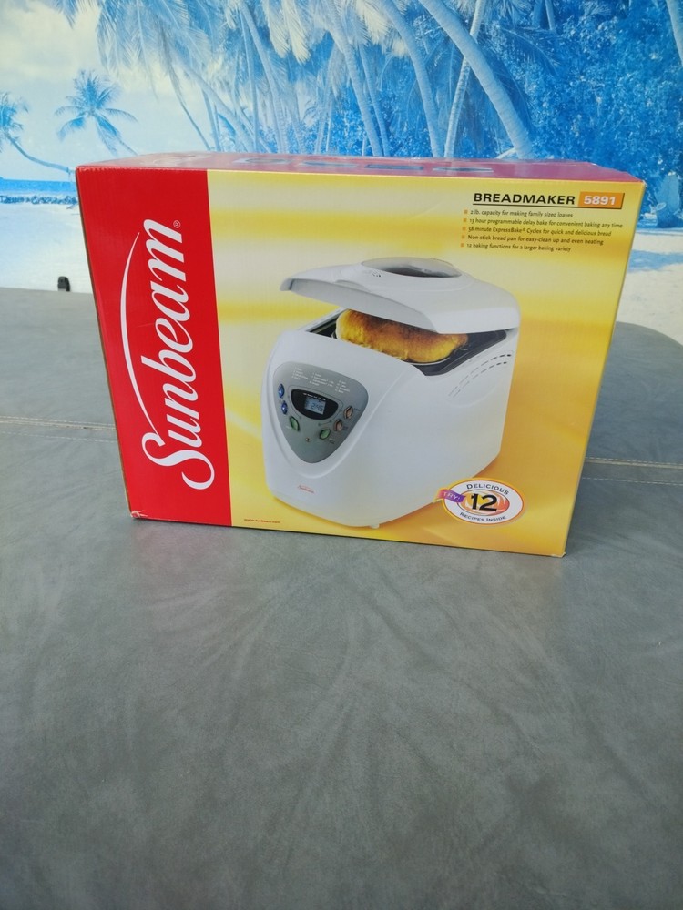 NEW Sunbeam 5891 Programmable Bread Maker Machine 12 Bake Functions 2lb Capacity