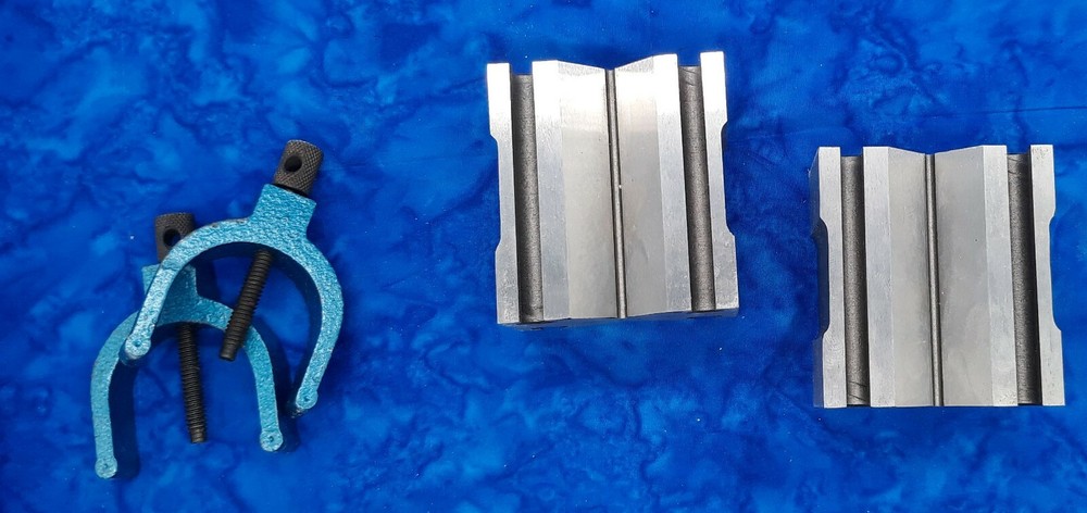 DoAll V-Block & Clamp Sets Model 607-918604