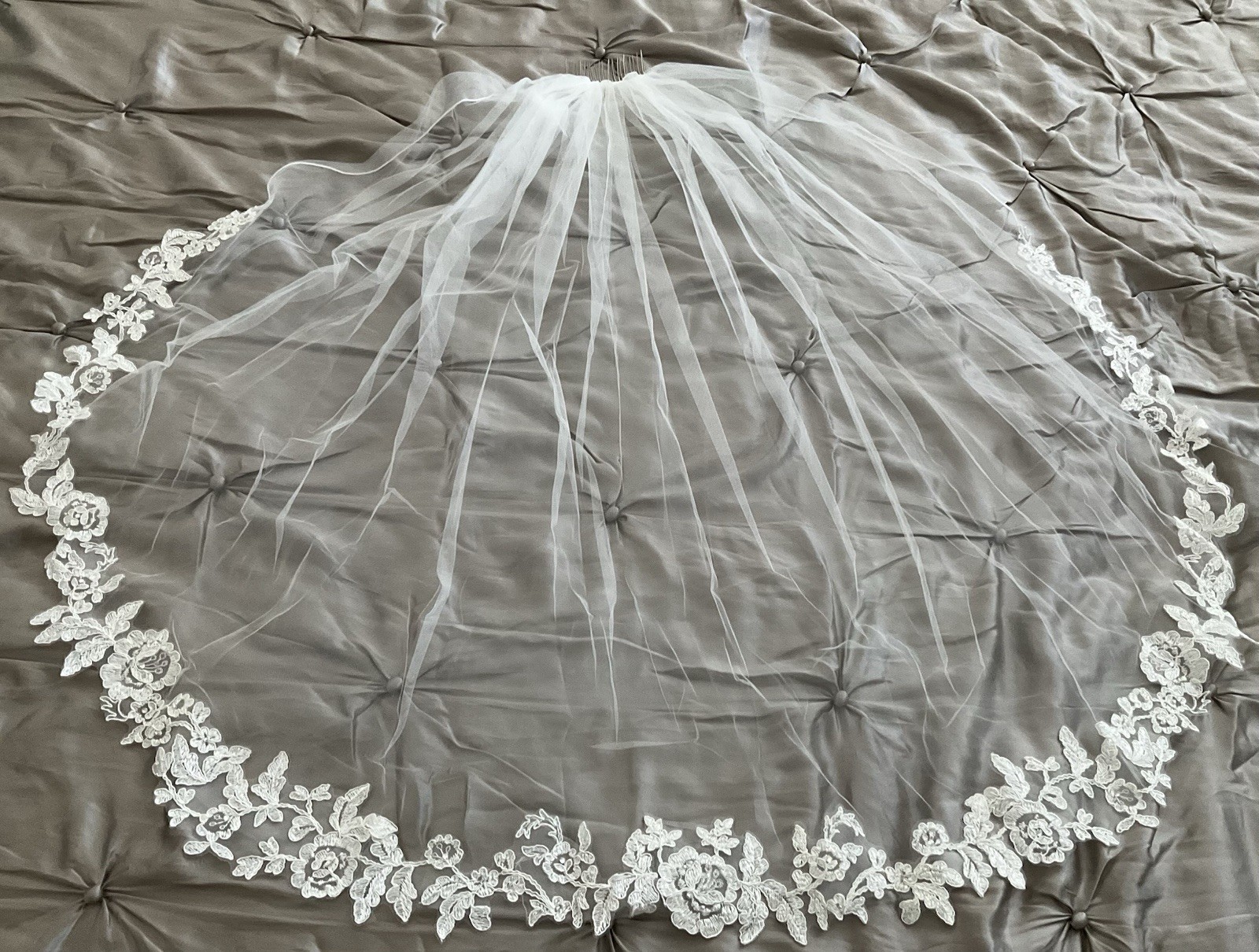 Vintage Tulle/Lace Bridal Wedding Veil