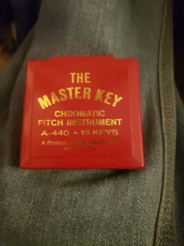 Pitch Pipe , Chromatic Scale A440 C to C