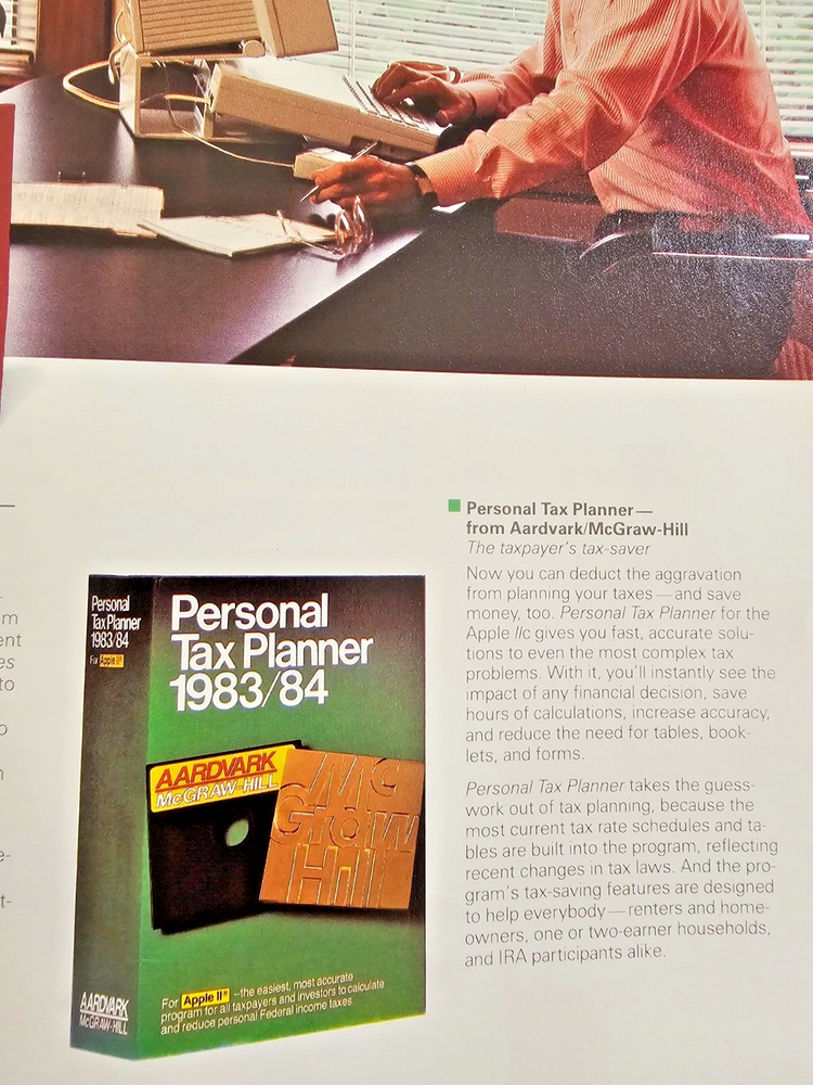 THE APPLE IIc COMPUTER SOFTWARE SAMPLER SUMMER 1984 PROMO FLYER BROCHURE