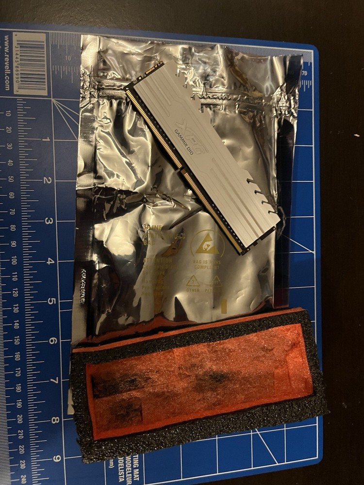 XPG GAMMIX D10 8GB