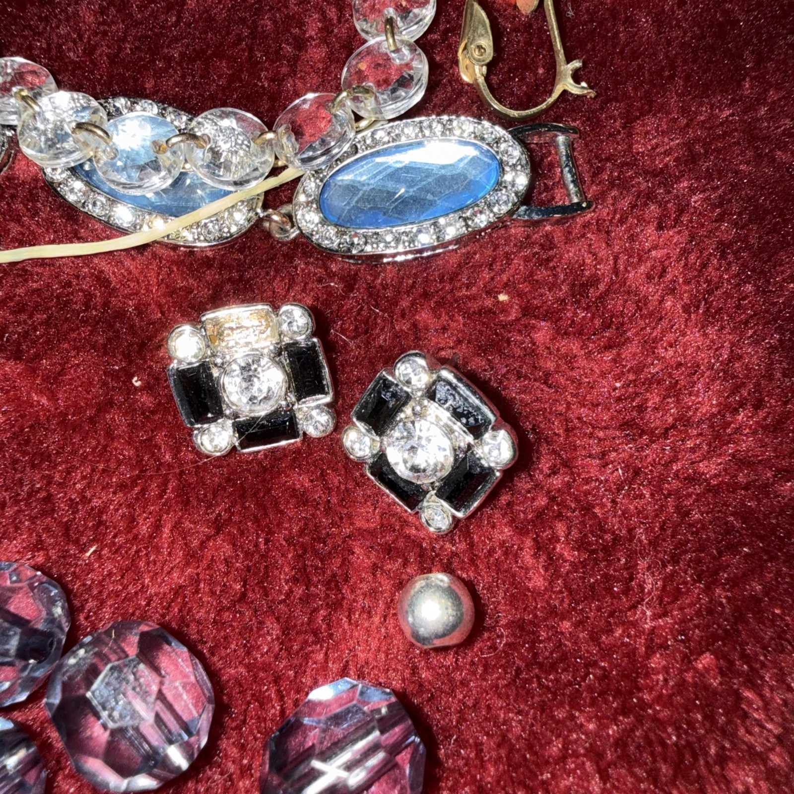 Broken / Mixed Small Lot Jewelry for Crafts Repurpose