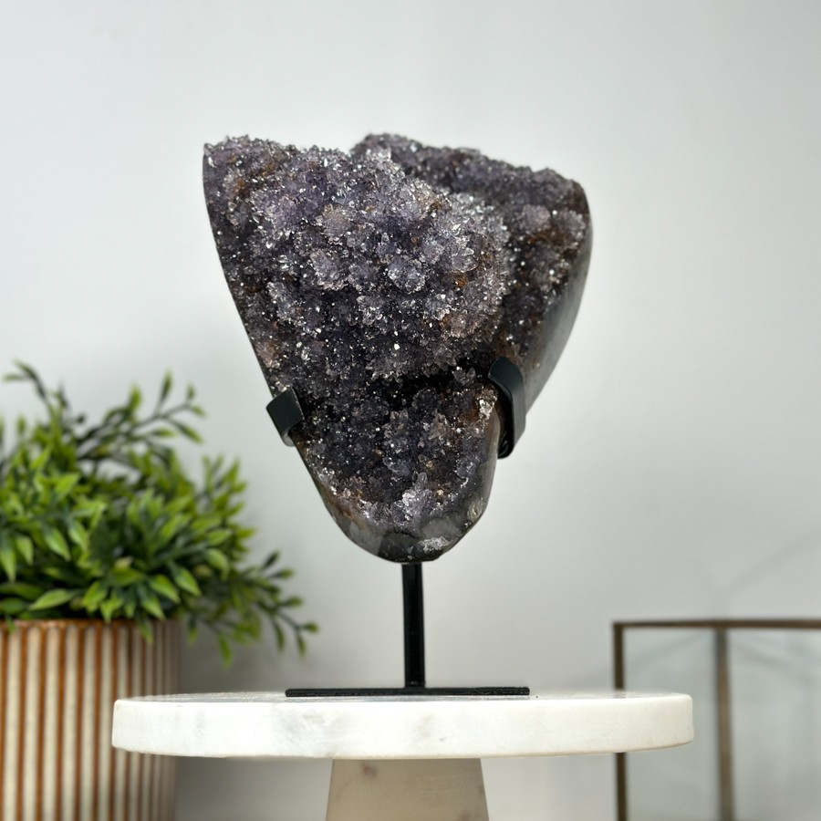 Natural Amethyst & Quartz Crystal Formation. MWS2135