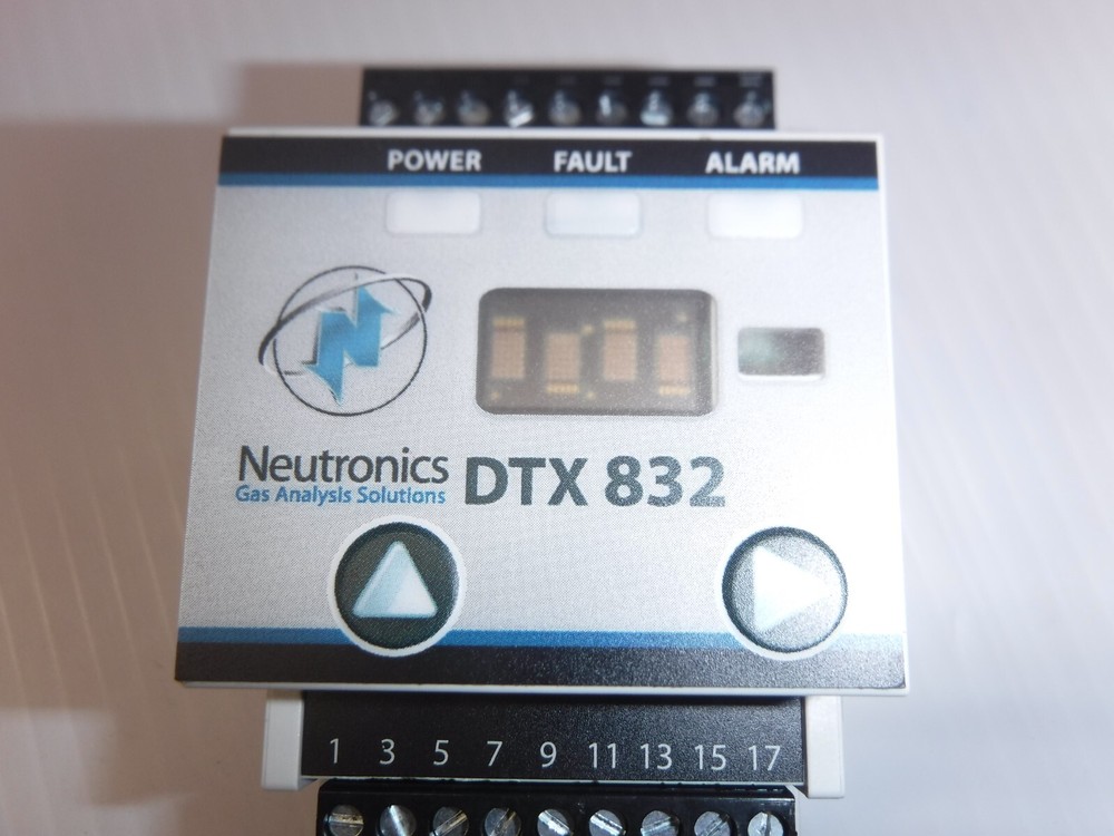 Neutronics DTX 832 Gas Analyzer
