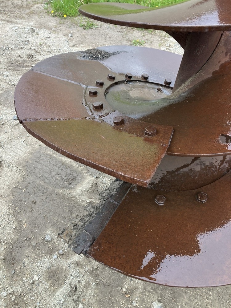 48" Diameter Auger Bit With Round Coupling For 2-9/16” Diameter Auger Drive