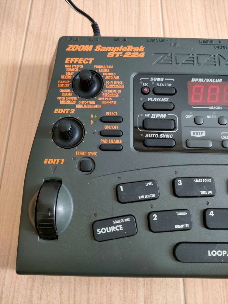 Zoom ST-224 SampleTrak Sampler with AC adapter #0003