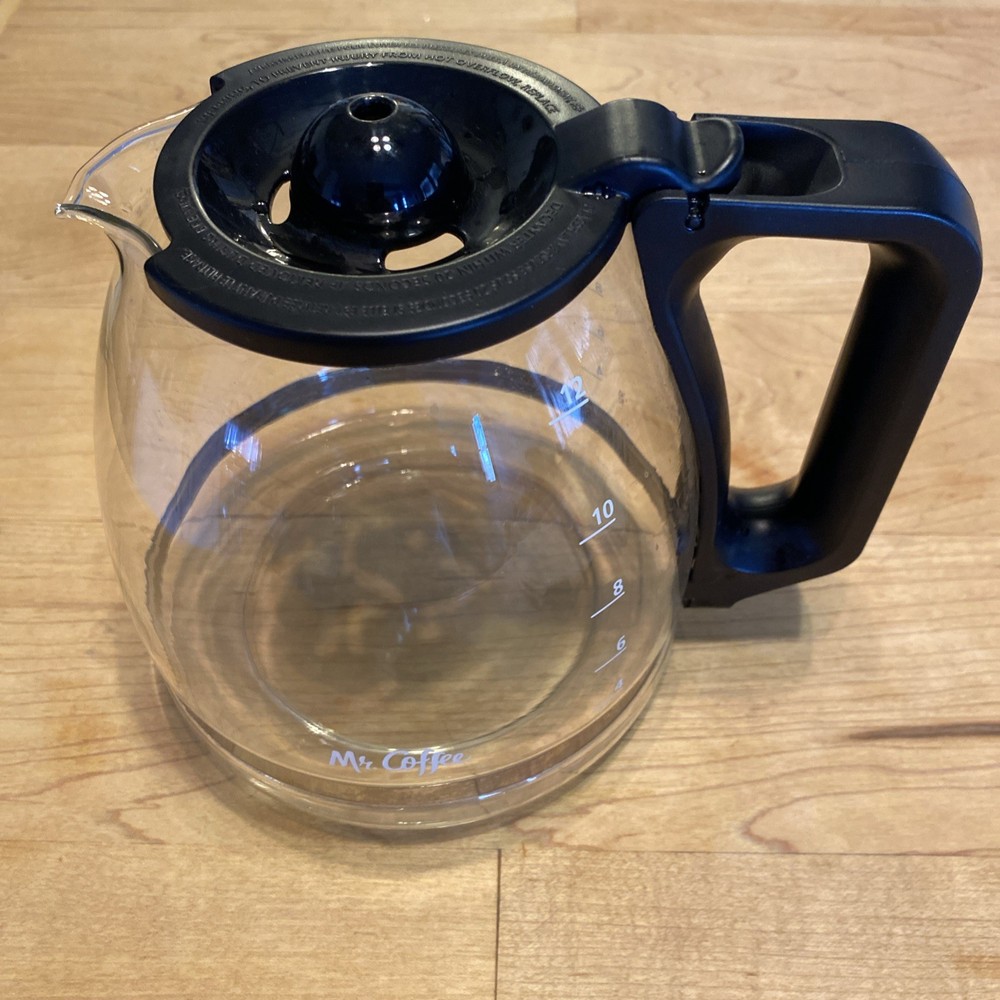 Mr. Coffee 12 Cup Carafe Coffee Pot - Excellent Condition