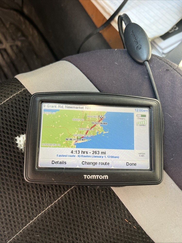 TomTom Start bundle 4ET03 GPS 4.3" Screen Navigation System