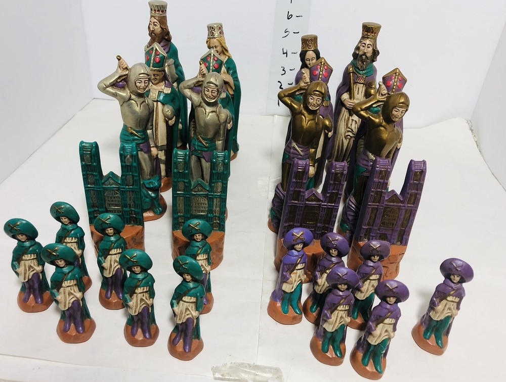 Vintage Hand Painted Chess Figures (29)