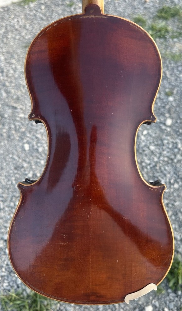 Old Strad model 4/4 Violin