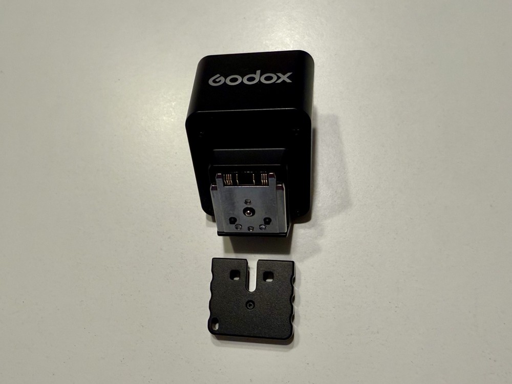 Godox iT30 Pro-S TTL Mini Wireless Camera Flash Speedlite with hot shoe riser