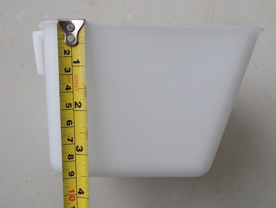 Cage Cups (12pcs) 1/2 Gal 64 fl oz Large Hanging Water Cage Cup Chicken Pheasant