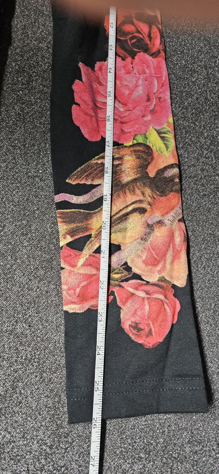 Paco Chicano by Christian Audigier V-Neck Hoodie Angel Floral Black L