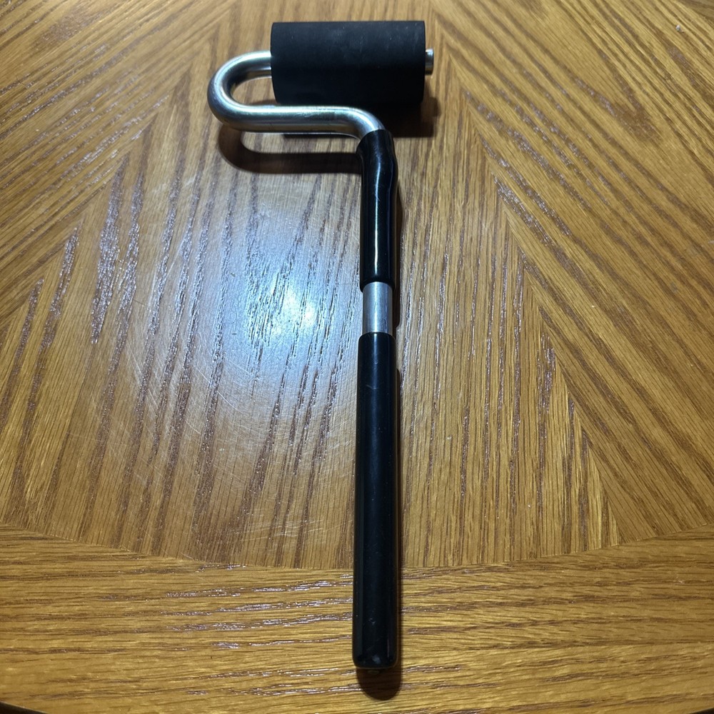 Laminate Roller 11.5” Handle 3" Black Rubber Roller