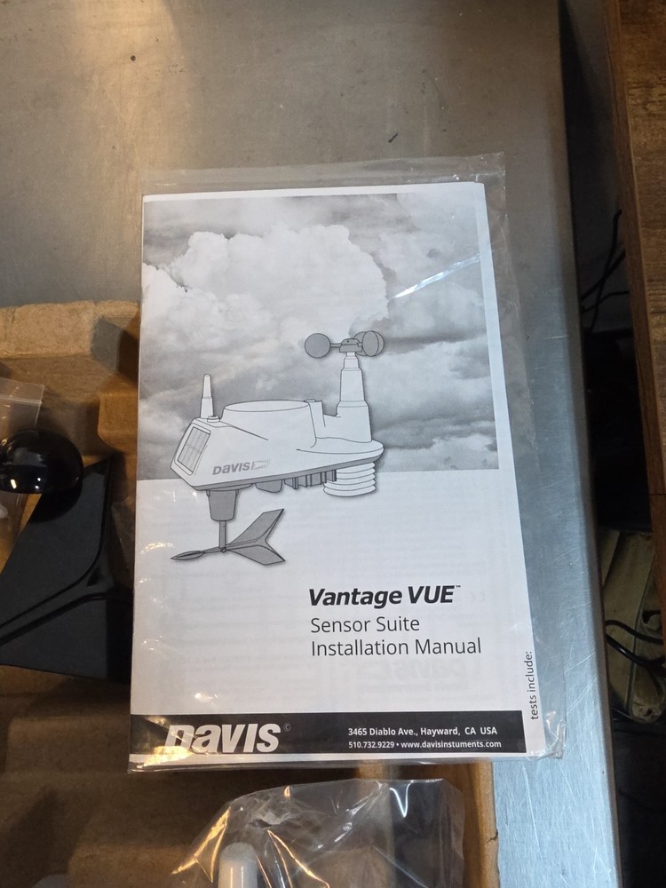 Davis Vantage Vue Wireless Integrated Sensor Suite 6357 UPC 011698009145