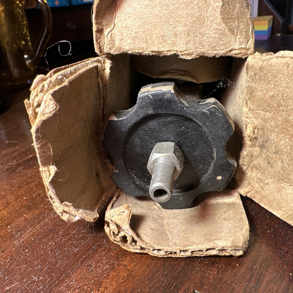 WW2 U.S. PILOTS BAILOUT OXYGEN TANK