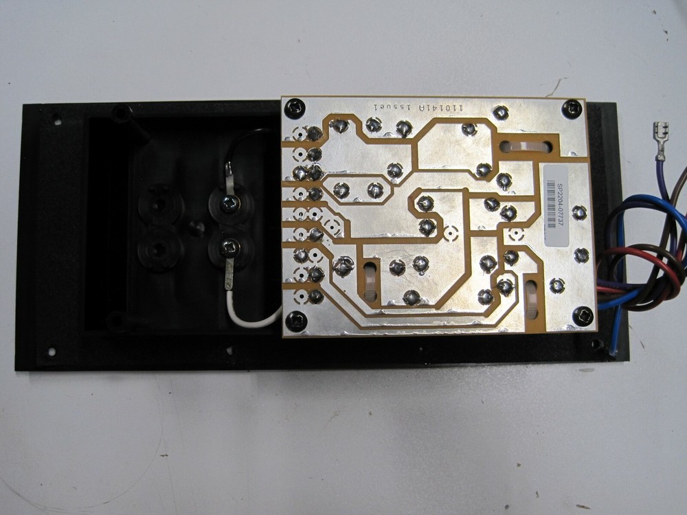 KEF MODEL 100 CENTER 2-WAY CROSSOVER/ INPUT PLATE "B"
