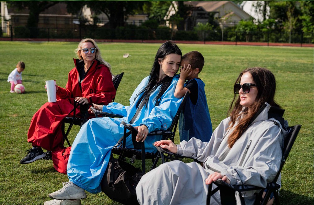 IWOM WeatherShield Convertible Waterproof Jacket