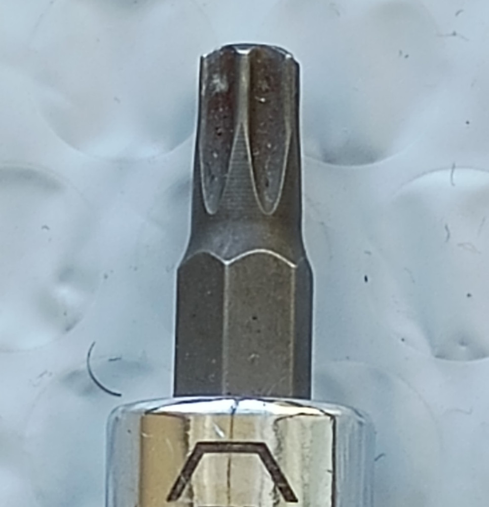 MATCO TOOLS "ADV" B30TXVA, 3/8" SOCKET DRIVEN, T30 TORX BIT.