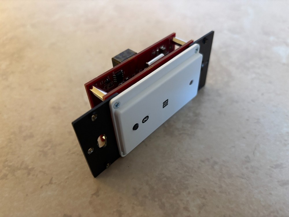 Clearone CONVERGE Bluetooth Expander - Wall Plate Piece - Tested & Working