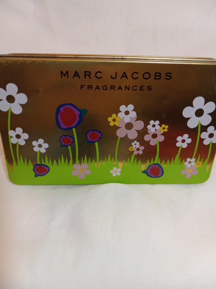 Marc Jacobs Decorative Tin Flowers