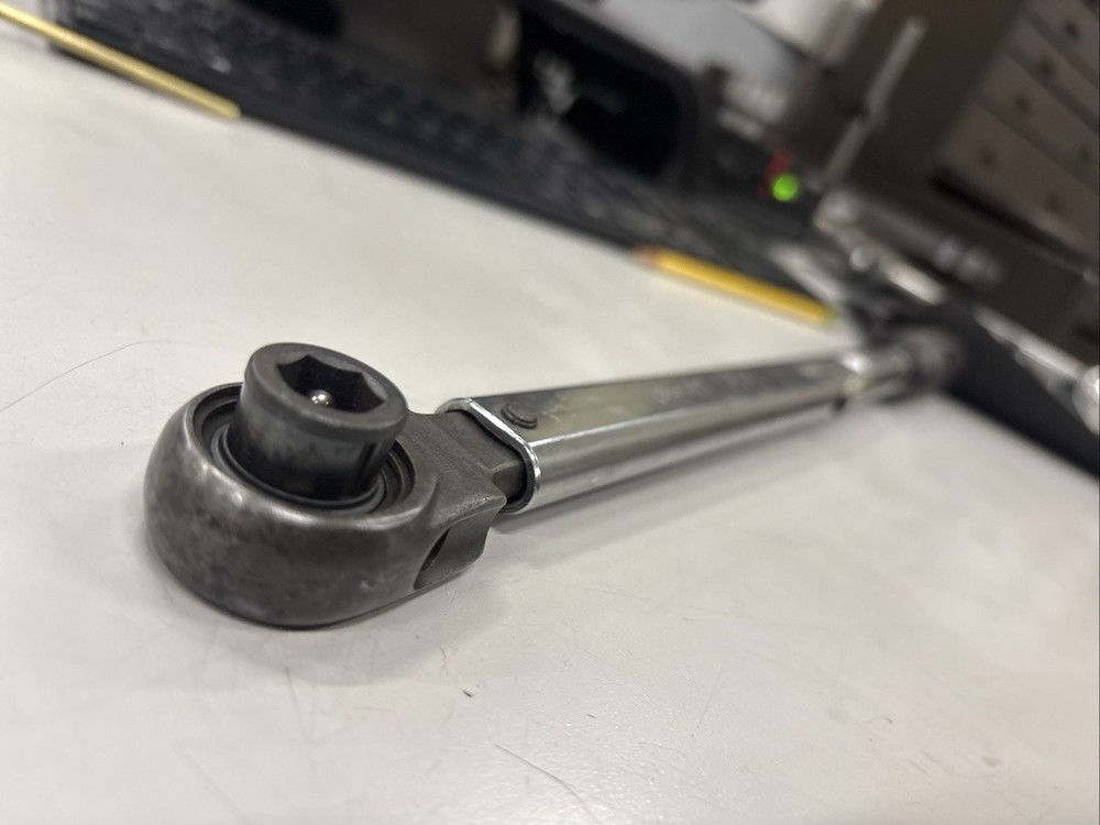 Klein Tools 57041 Torque Wrench Hex Drive
